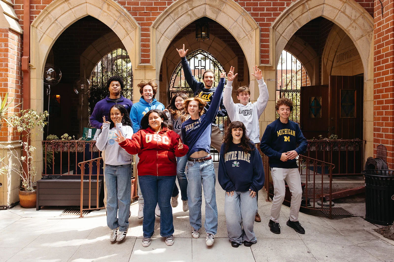 Senior Groups 16 Websize 2.webp